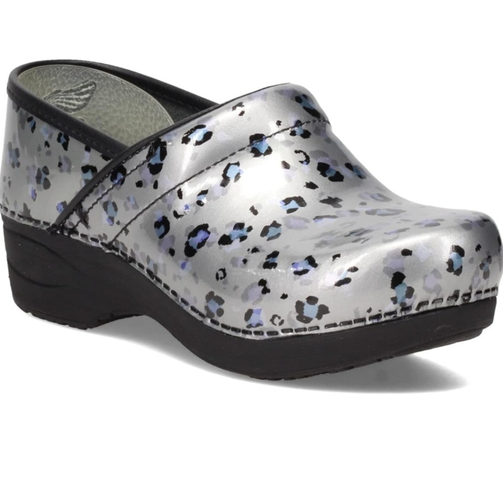 NEW Dansko 40 Grey Leopard